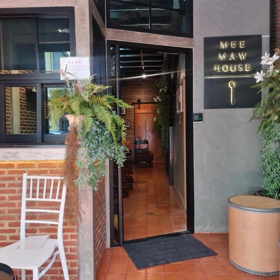 Meemaw'S House Hostel Банкок Екстериор снимка